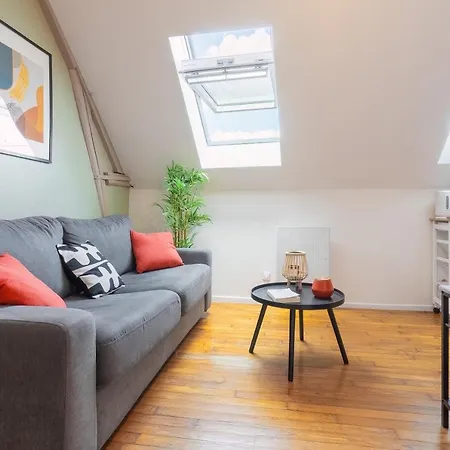 Le Cocon Forestier - Proche Aéroport Beauvais, Chantilly, Forêt De Hez-froidmont, Parking Public Gratuit, Wifi&netflix Appartamento *