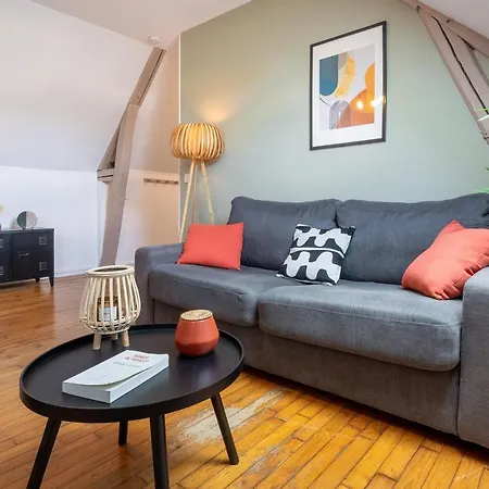 Le Cocon Forestier - Proche Aéroport Beauvais, Chantilly, Forêt De Hez-froidmont, Parking Public Gratuit, Wifi&netflix